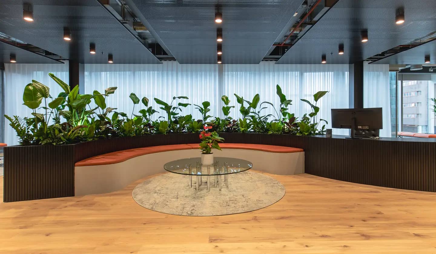 Gallery slider image